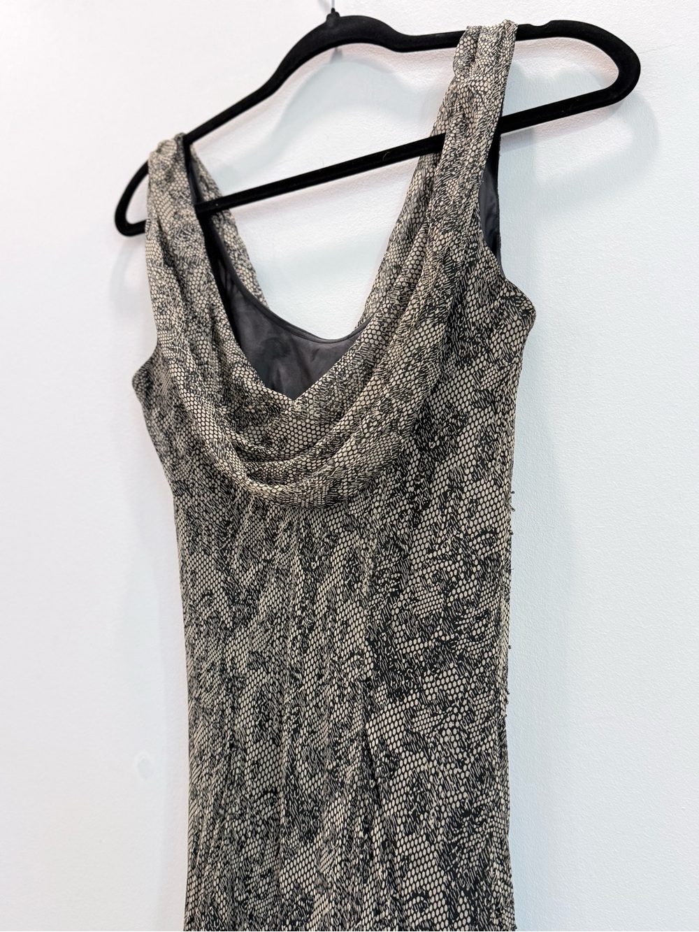 Bias cut 100% Silk Women's Gray Patterned Cowl Neck Maxi Dress 8-10 (Med-Large) - Picture 5 of 6